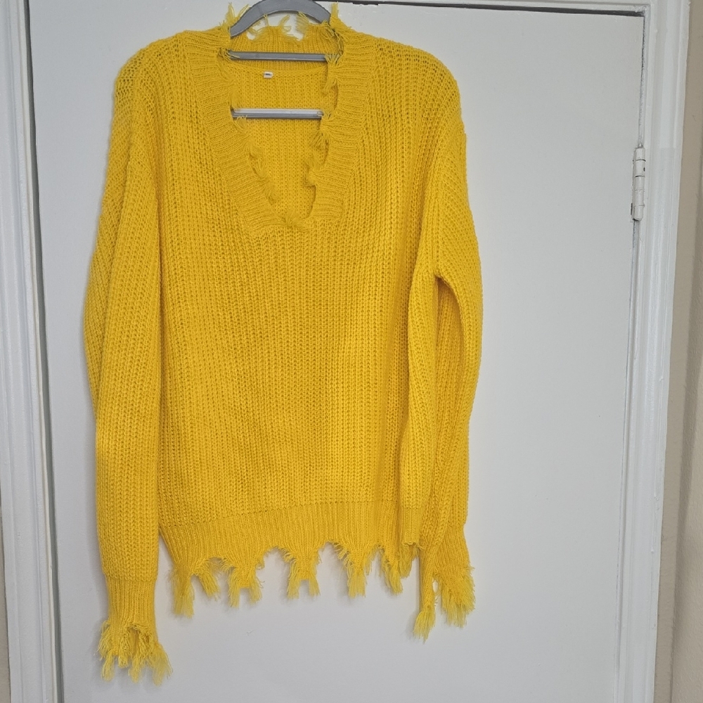 Yellow V-Neck Frayed Hem Sweater